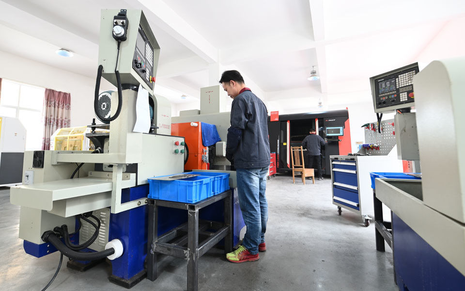 Zhangjiagang City Jincheng Scissors Co., Ltd.